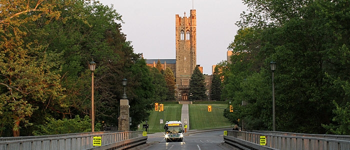 university drive bridge修理完畢,公交恢復正常路線