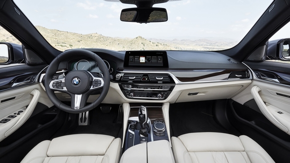 BMW-5-Series-interiors.jpg