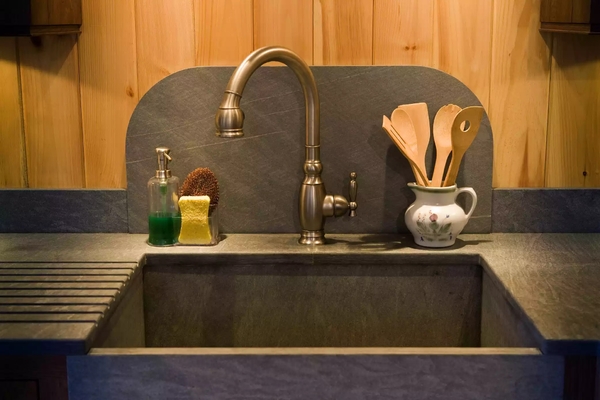 soapstone-sink-139838967-582c8b4b3df78c6f6a48e67f.jpg